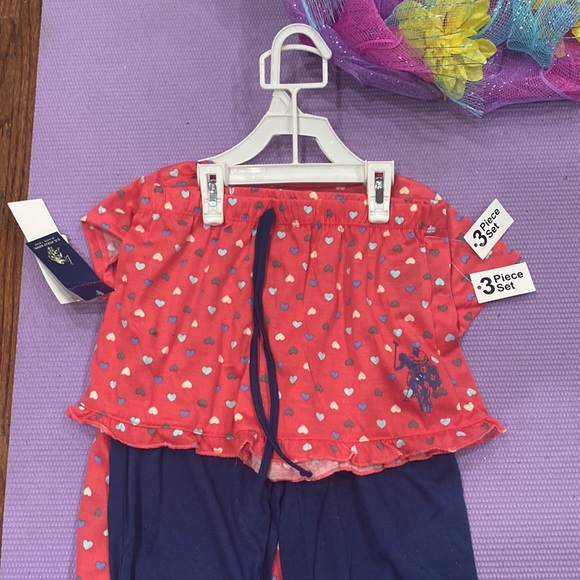 Girls Pj’s - Picture 4 of 7